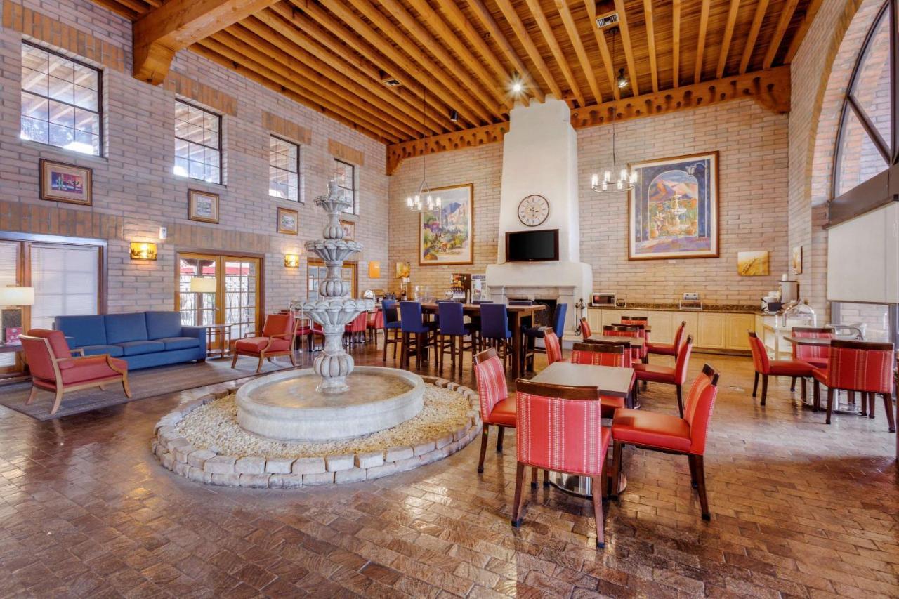 Comfort Suites At Sabino Canyon Tucson Eksteriør billede