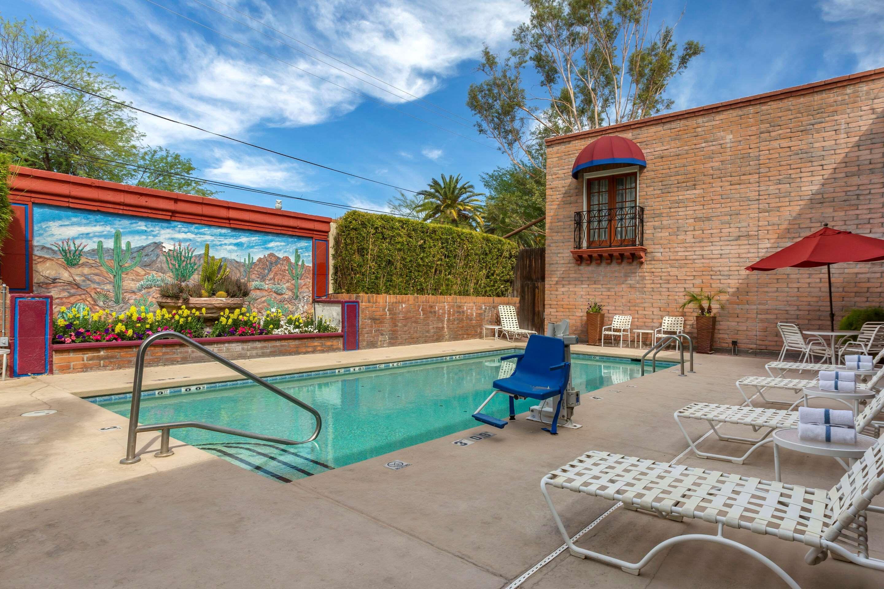 Comfort Suites At Sabino Canyon Tucson Eksteriør billede